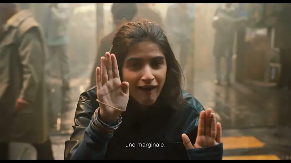 Watch film Klara and the Sun — Une amie artificielle mais une amitié sincère.