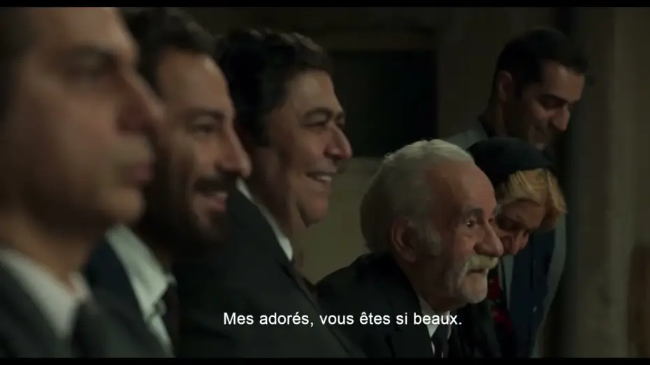 Watch film Leila's Brothers — Trailer de Leila's Brothers — Leila et ses frères/برادران لیلا subtitulado en francés (HD)