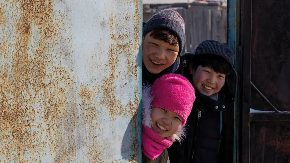 Watch film If Only I Could Hibernate — Trailer [Subtitled]