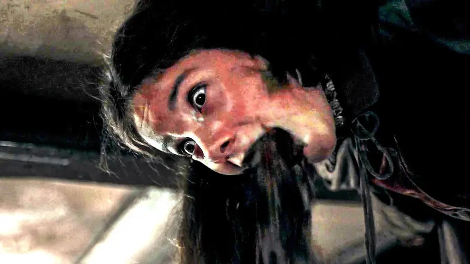 Watch film Raven's Hollow — LA MALÉDICTION DE RAVEN'S HOLLOW Bande Annonce (2023)