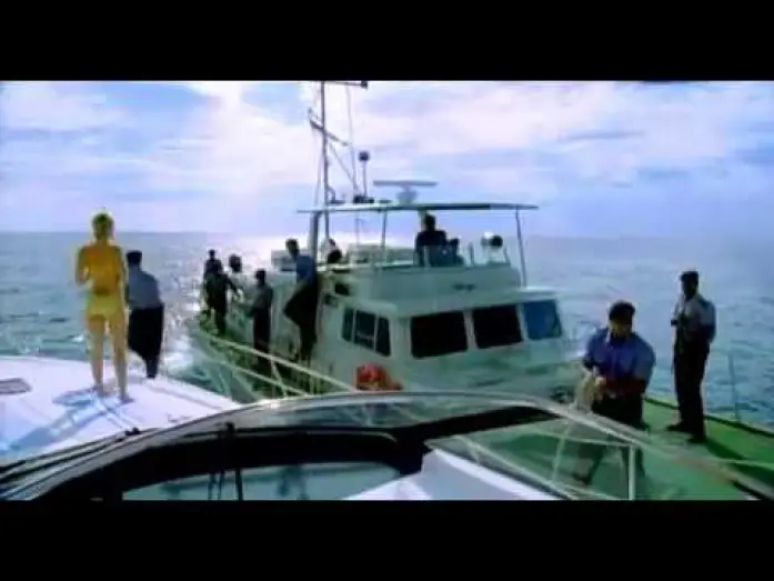 Watch film Into the Blue | Trappola In Fondo Al Mare - Trailer