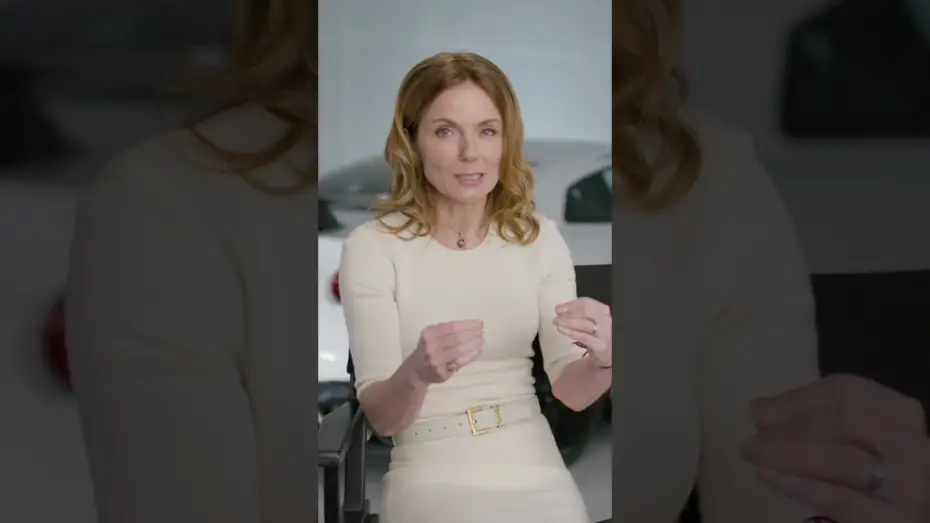 Watch film Gran Turismo | Geri Halliwell-Horner, madre y apoyo del protagonista en su sue&ntilde;o [VOSE]
