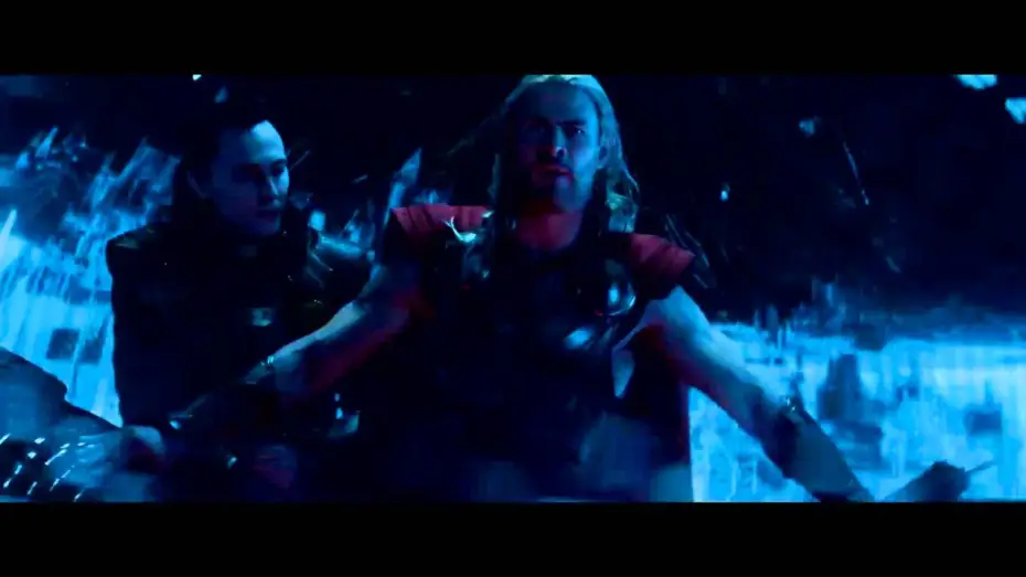 Watch film Thor: The Dark World | Thor : Le Monde des T&eacute;n&egrave;bres - Extrait en VF : Thor et Loki s'&eacute;chappent d'Asgard