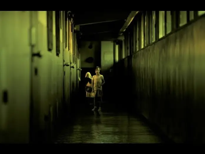 Watch film Dark Water | Dark Water Original Trailer (Hideo Nakata, 2002)