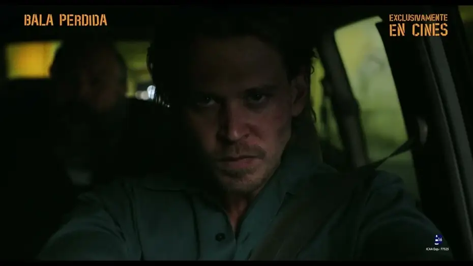 Watch film Caught Stealing | Austin Butler, Zo&euml; Kravitz, Matt Smith y Benito Mart&iacute;nez Ocasio protagonizan Bala Perdida