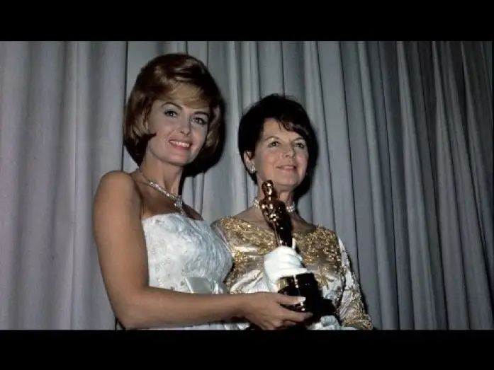 Watch film 8½ — 8 1/2 and Cleopatra Win Costume Design: 1964 Oscars