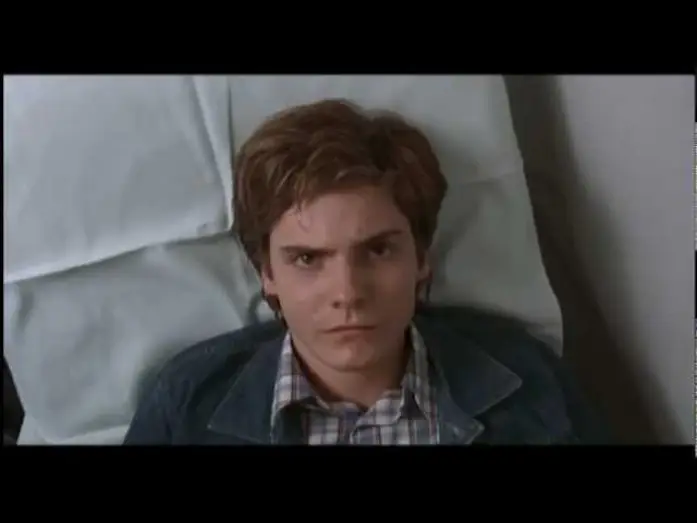 Watch film Good Bye, Lenin! | Offizieller Trailer
