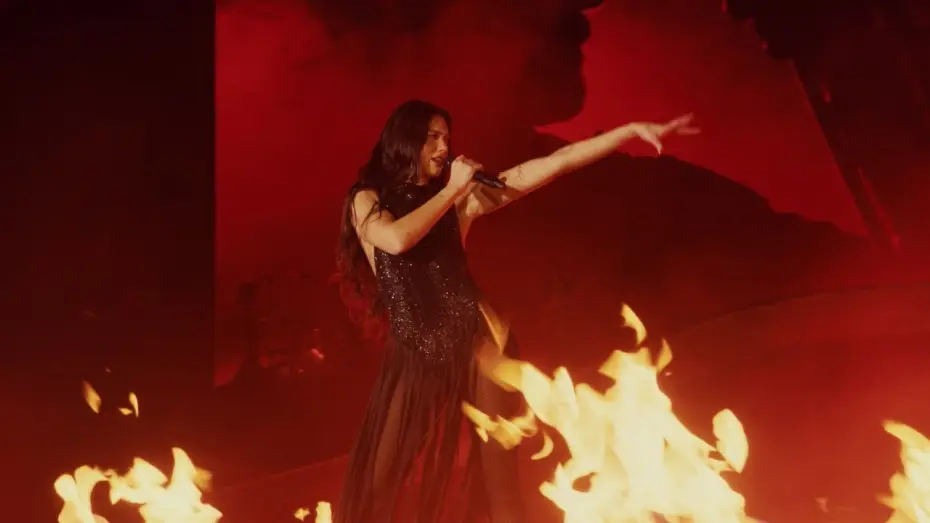 Watch film Dua Lipa: Live From Mexico | Dua Lipa - Love Again (En concert au Mexique)