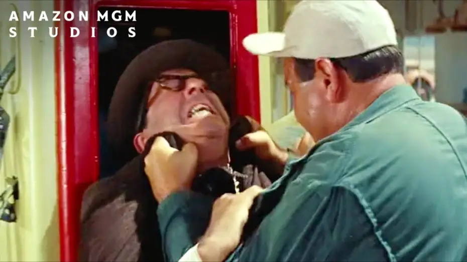 Watch film It's a Mad, Mad, Mad, Mad World | Fight At The Gas Station