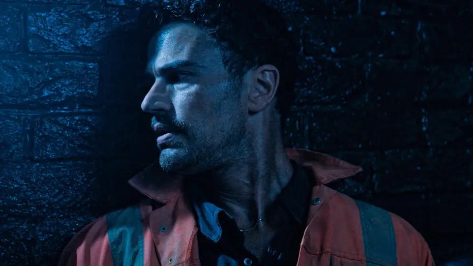 Watch film Fuze | Theo James Escapes Into The Sewers