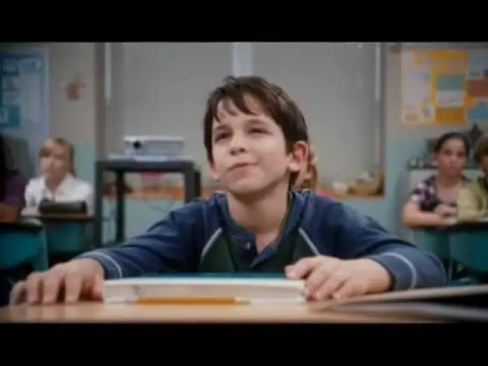 Watch film Diary of a Wimpy Kid | Diario de Greg - Trailer en espa&ntilde;ol