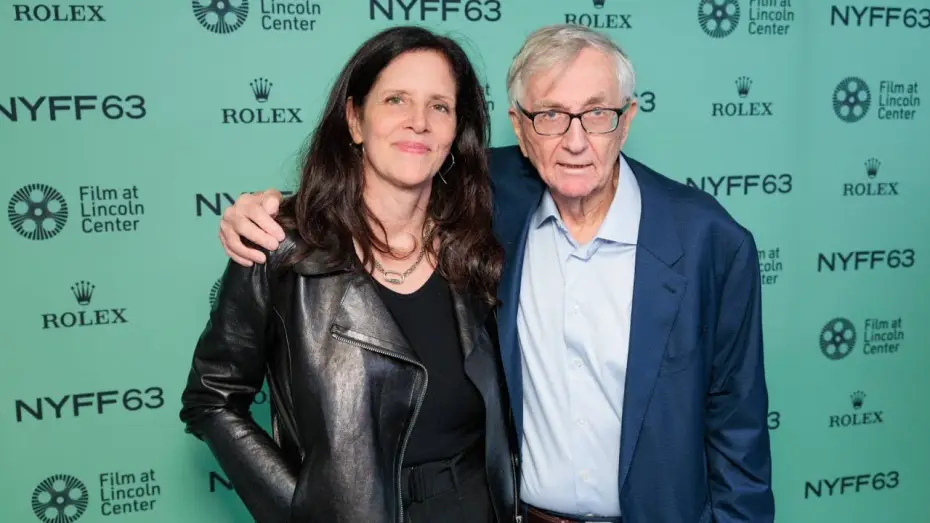 Watch film Cover-Up | Seymour Hersh, Laura Poitras, Mark Obenhaus, and More on Cover-Up