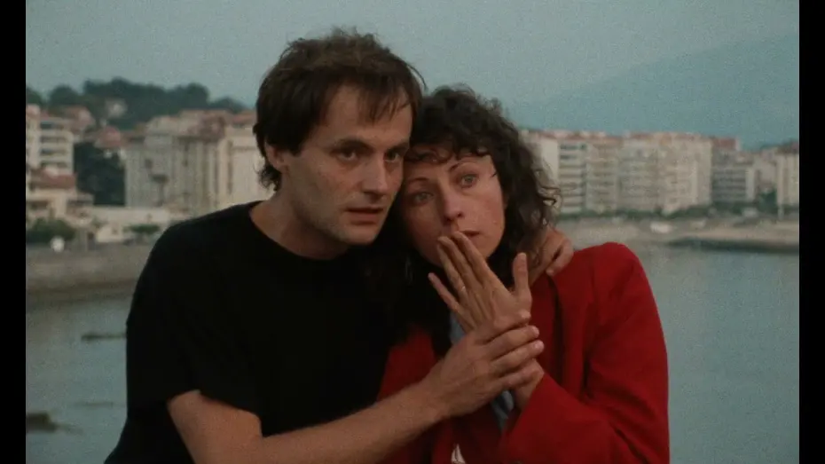 Watch film The Green Ray | El rayo verde - Tr&aacute;iler