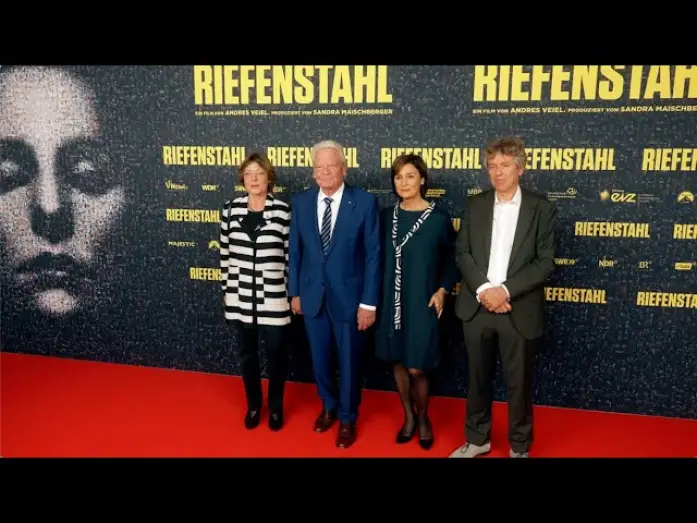 Watch film Riefenstahl | RIEFENSTAHL - Premierenclip - Ab 31. Oktober im Kino.
