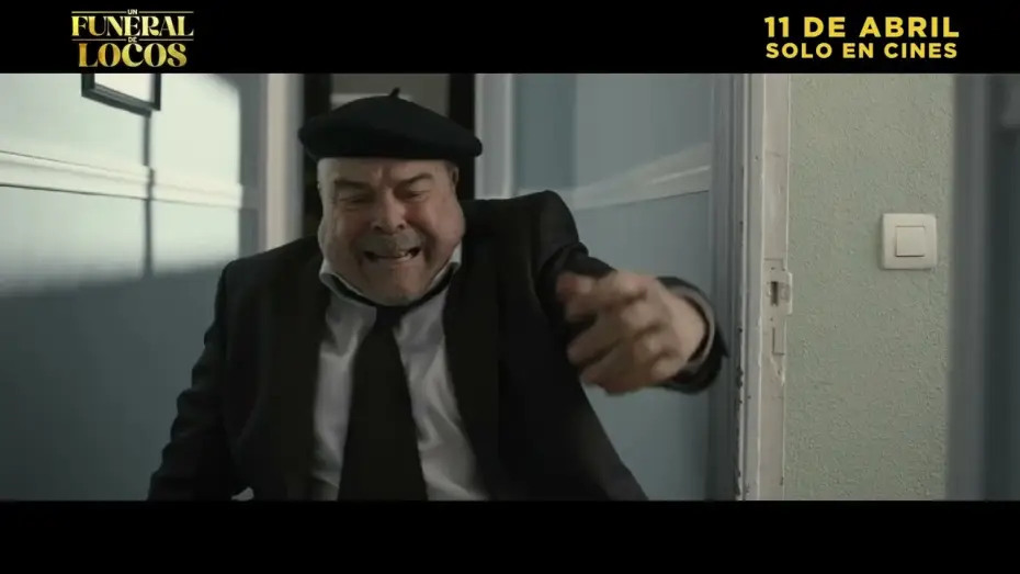 Watch film Death at a Funeral — Siempre hay uno que es un poco vinagre.