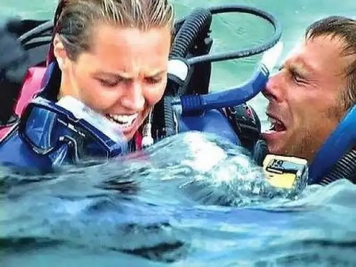 Watch film Open Water | OPEN WATER (Trailer espa&ntilde;ol)