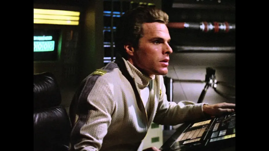 Watch film The Black Hole | The Black Hole - Трейлер