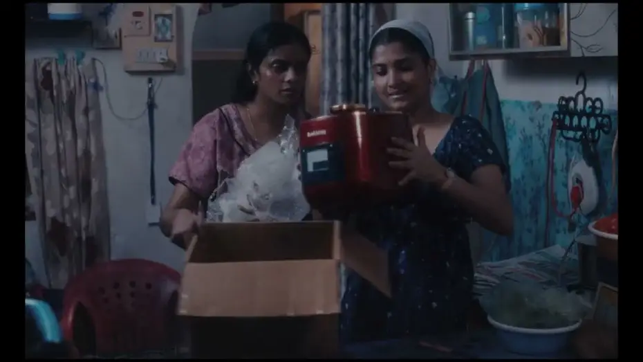 Watch film All We Imagine As Light | ALL WE IMAGINE AS LIGHT - Amore a Mumbai | Trailer Ufficiale