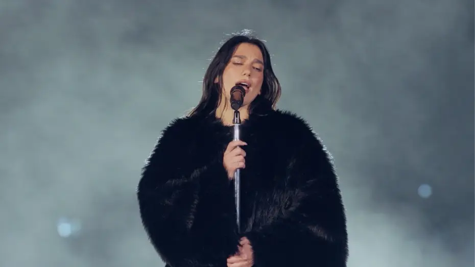 Watch film Dua Lipa: Live From Mexico | Dua Lipa - Anything For Love (En concert &agrave; Mexico)