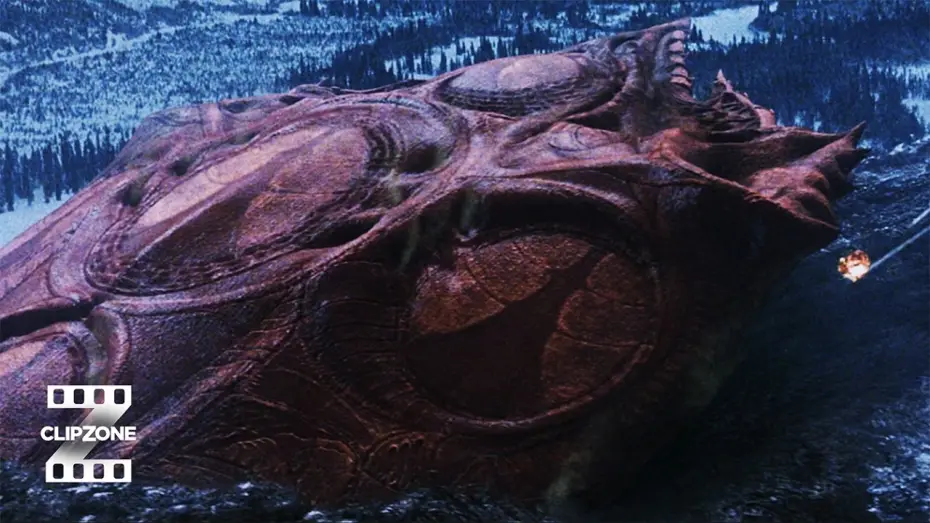 Watch film Dreamcatcher — Aliens Helicopter Air Raid