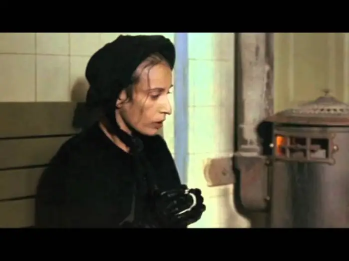 Watch film Passion of Love | PASSIONE D'AMORE -Fosca e Giorgio alla stazione del treno-. Regia di Ettore Scola (1981)