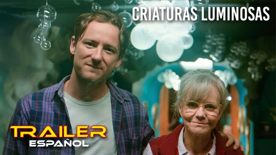 Watch film Remarkably Bright Creatures | Criaturas luminosas - Tr&aacute;iler espa&ntilde;ol
