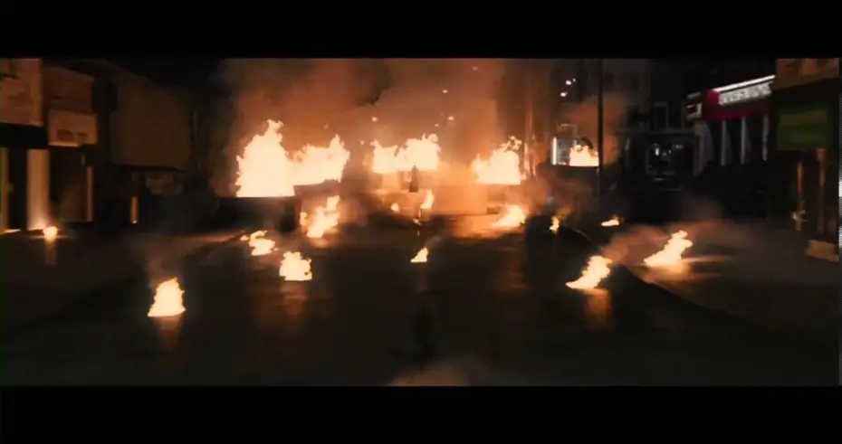 Watch film Carrie | Carrie (2013) - Teaser tr&aacute;iler espa&ntilde;ol