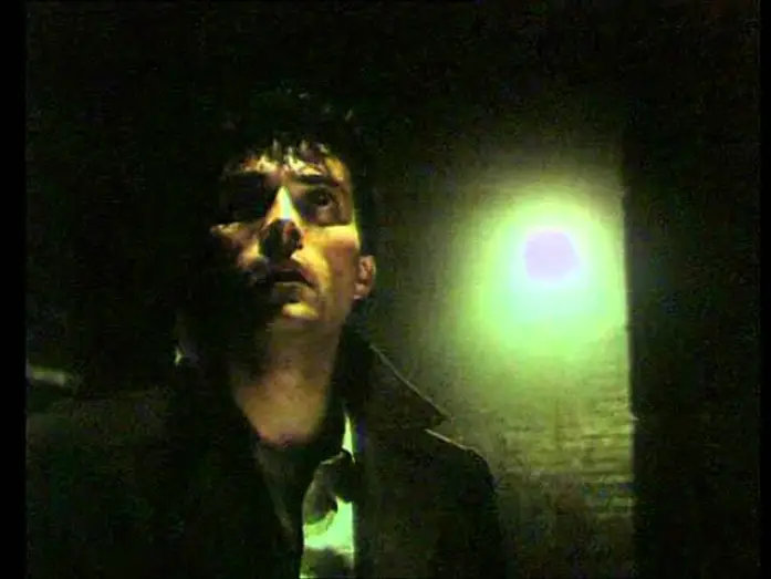 Watch film Dark City | Dark City (1998) german Trailer
