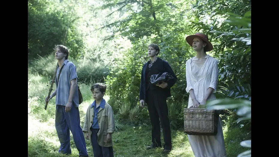 Watch film Marrowbone | EL SECRETO DE MARROWBONE &ndash; Teaser Tr&aacute;iler VOSE