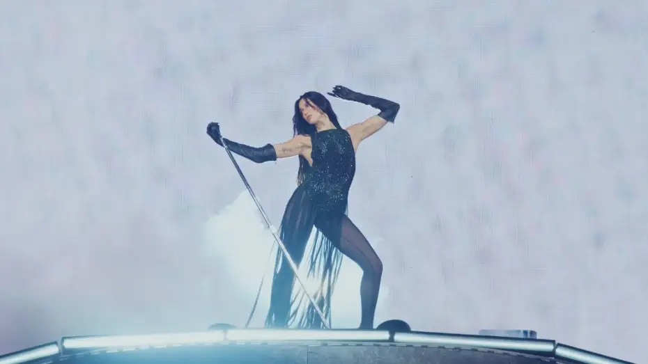 Watch film Dua Lipa: Live From Mexico | Dua Lipa - Happy For You (En concert au Mexique)