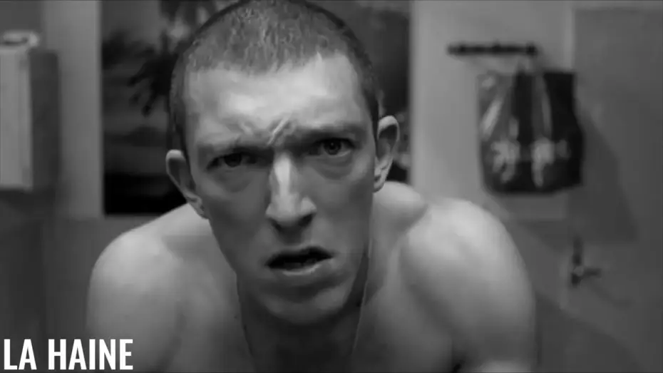Watch film La Haine | &laquo; C'est &agrave; moi que tu parles ? &raquo;