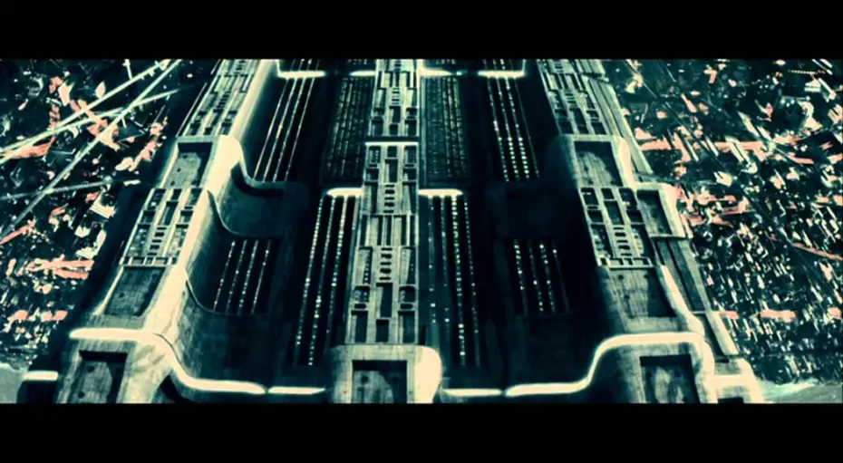 Watch film Upside Down | Un amor entre dos mundos - Trailer HD