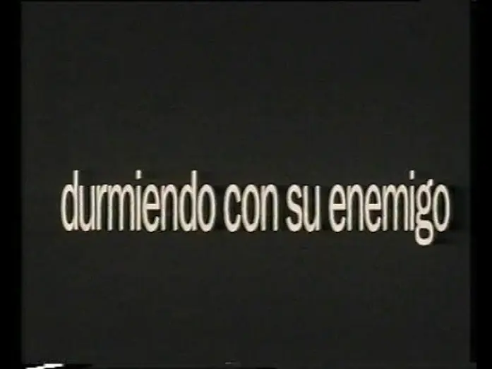 Watch film Sleeping with the Enemy — Durmiendo con su enemigo (Trailer en castellano)