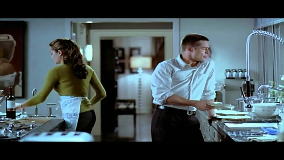 Watch film Mr. & Mrs. Smith | Mr & Mrs Smith - Bande Annonce (VF)