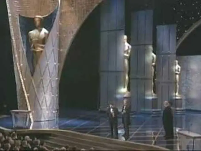 Watch film Titanic | "Titanic" winning Best Picture Oscar&reg;