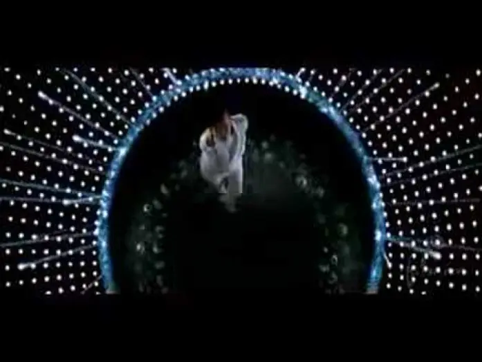 Watch film Æon Flux — Aeon Flux Trailer en Español