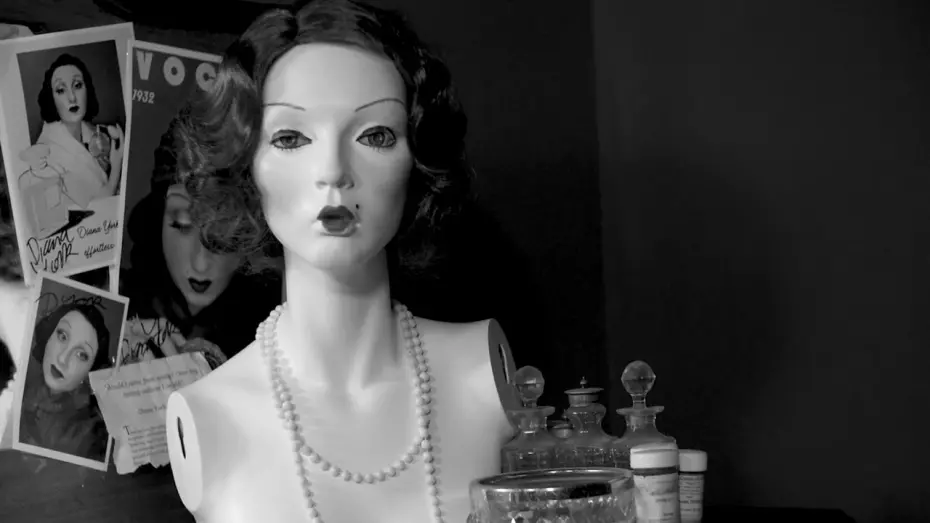 Watch film Box Office Poison | BOX OFFICE POISON