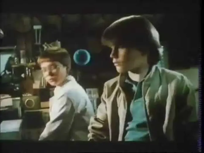 Watch film Explorers | Kinotrailer "nur in Deutsch": Explorers - Ein phantastisches Abenteuer