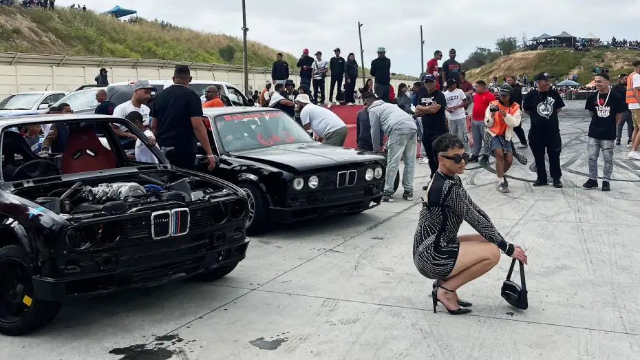 Watch film Queezy visits the Races — Queezy visits the Races