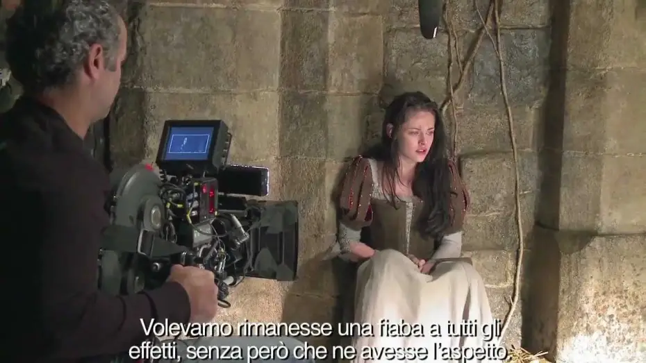 Watch film Snow White and the Huntsman | Colleen Atwood presenta i costumi di Biancaneve e il Cacciatore (sottotitoli in italiano)