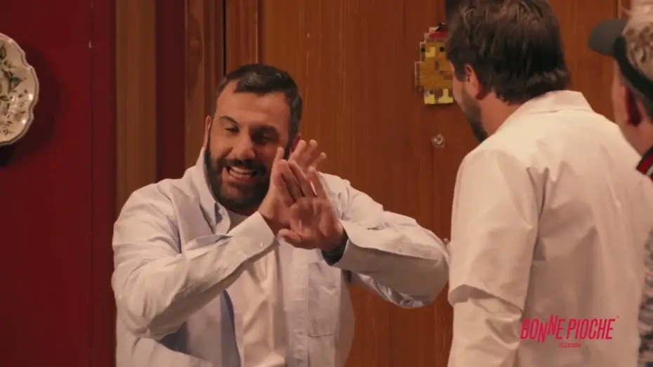 Watch film Tout Va Tr&egrave;s Bien ! | TOUT VA TR&Egrave;S BIEN - Extrait
