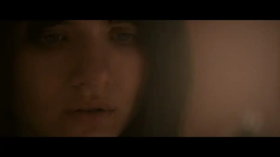 Watch film The Curse of the Necklace | Tr&aacute;iler oficial en espa&ntilde;ol