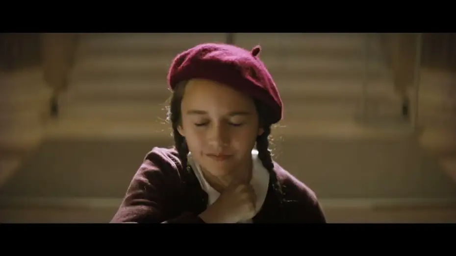 Watch film The Naked Gun | First Look [VOSE]