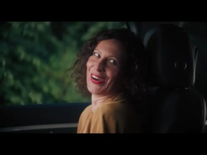 Watch film Hello Madness | Bande-annonce BONJOUR L'ASILE (2025)