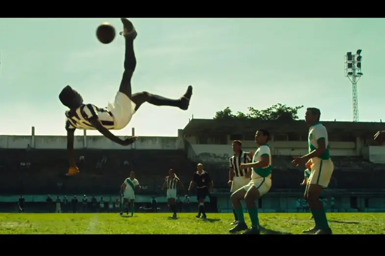 Watch film Pel&eacute;: Birth of a Legend | PEL&Eacute; - Bande Annonce VOST