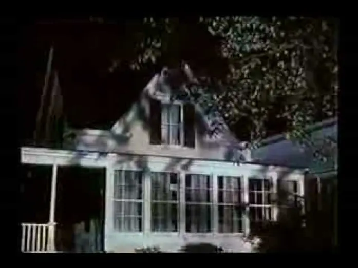 Watch film Pet Sematary | Friedhof der Kuscheltiere-Trailer-German