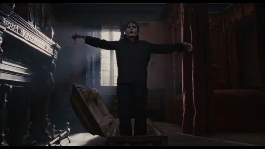 Watch film Dark Shadows | Dark Shadows - Trailer 90'' - Al cinema dall'11 maggio
