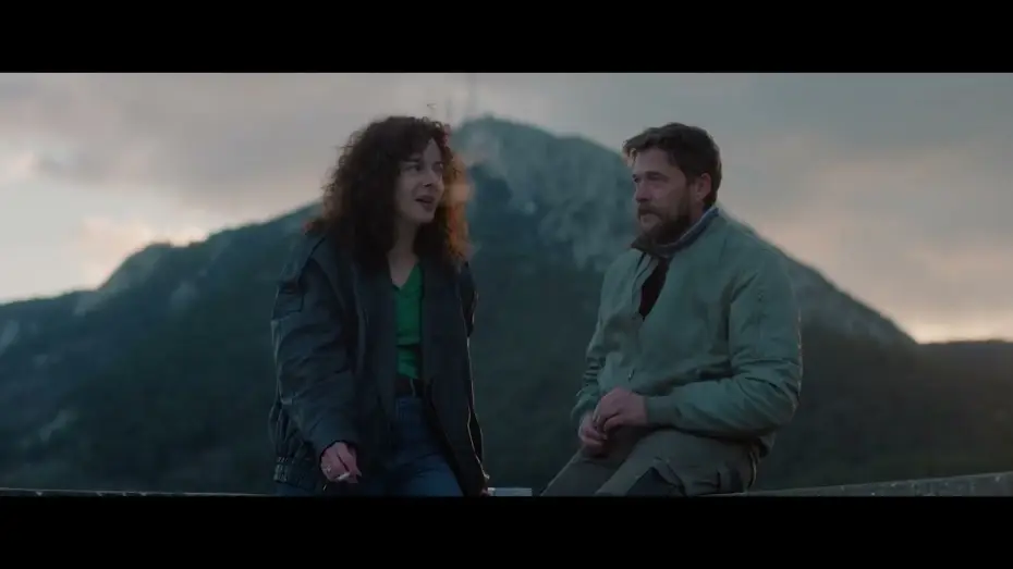 Watch film Beachcomber | &Mu;&pi;&iota;&tau;&sigma;&kappa;ό&mu;&pi;&epsilon;&rho; / Beachcomber - TRAILER TIFF