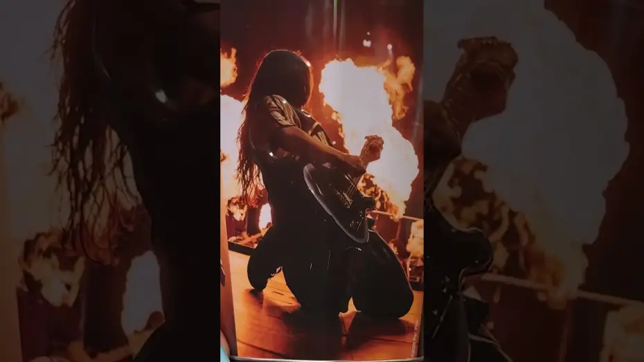 Watch film Billie Eilish - Hit Me Hard and Soft: The Tour (Live in 3D) | Bucket