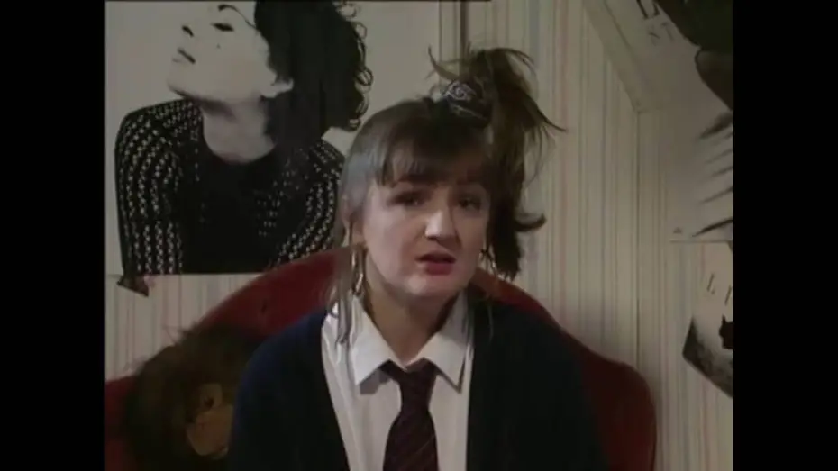 Video for the series The Fast Show — The Fast Show - 'Lisa Stansfield'